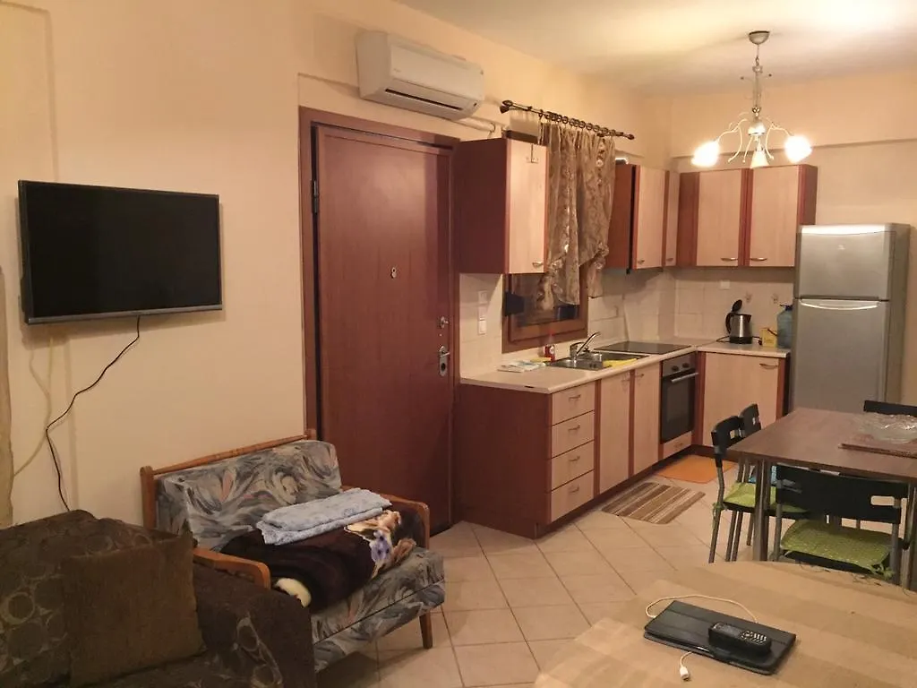 Lina House Hotel Nikiti  0*, Nikiti (Sithonia) Grécia